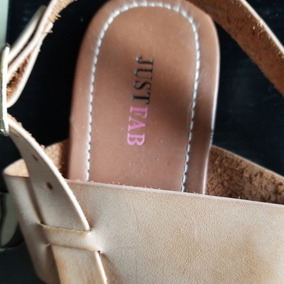 Pre-owned JustFab sandals - Picture 2 of 4